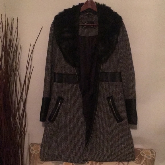 Guess Pea Coat - Picture 1 of 3